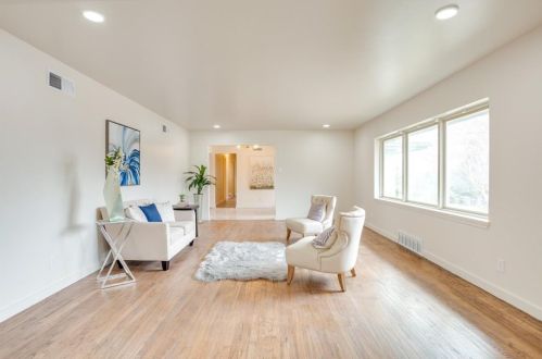 6486 Crestmore Rd, Fort Worth TX  76116-7323 exterior