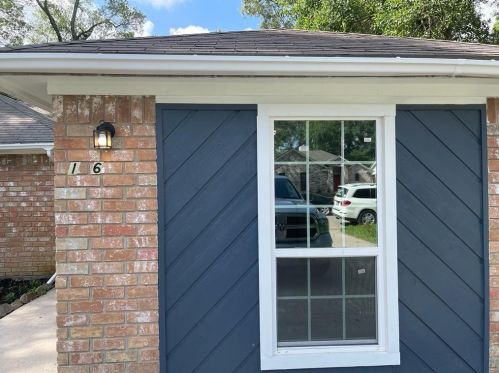 116 Oakmont Dr, Conroe, TX 77301-3246