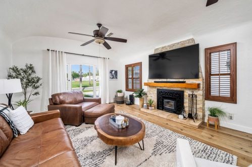 3980 Ramona Dr, Riverside CA  92506-1156 exterior