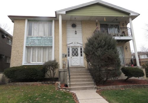 11130 Columbus Dr, Worth, IL 60482-1792