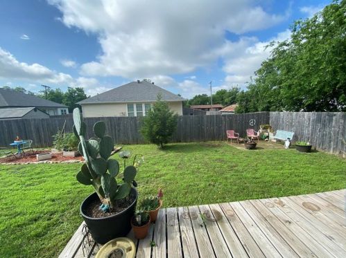 206 3 St, Valley View TX 76272-5403 exterior