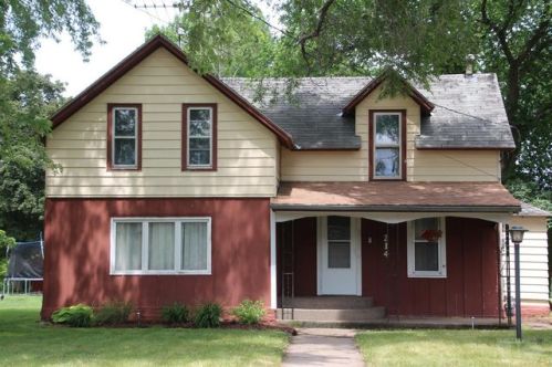 214 Main St, Greene, IA 50636-9425