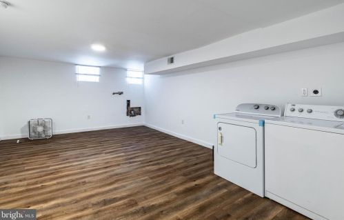 2024 8th St, Philadelphia PA  19122-1304 exterior