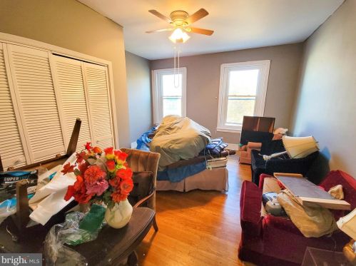 5236 2nd St, Philadelphia PA 19122-0033 exterior