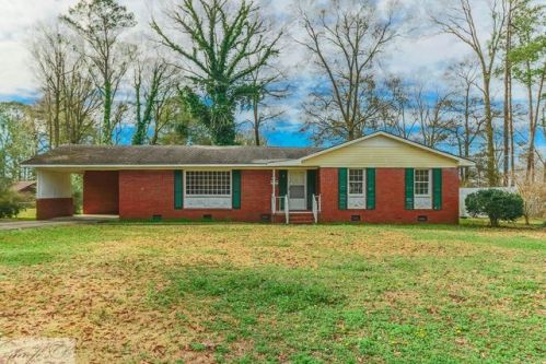 303 Redwood Trl, Goldsboro, NC 27534-4439