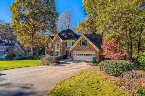3600 Lester Ct, Lilburn, GA 30047-7516