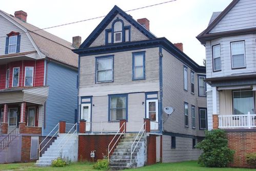 504 York St, Bethlehem WV  26003 exterior