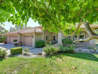 8618 Pheasant Club Ct, Citrus Heights, CA 95662-2658