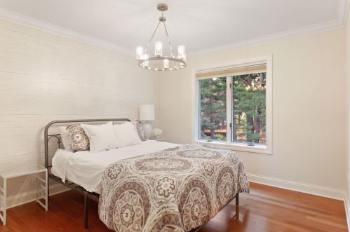 8932 Hunters Trl, Saint Paul MN  55125-9182 exterior