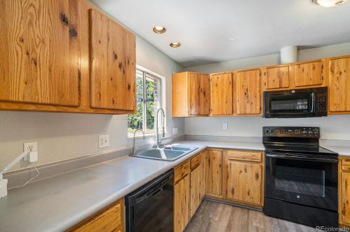 11100 Wesley Ave, Denver CO  80014-1741 exterior