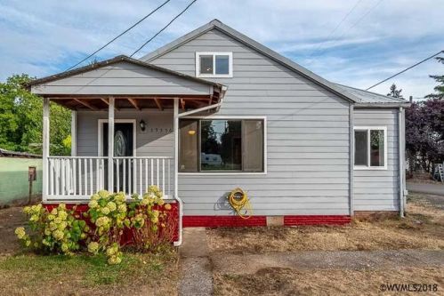39356 Gross St, Lebanon, OR 97355-8917