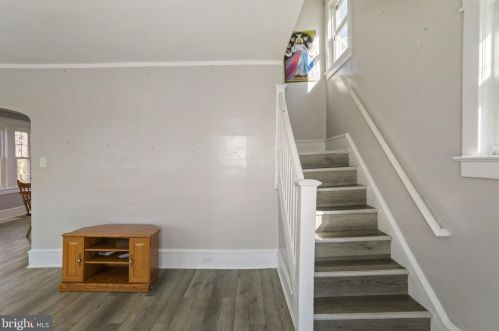 2216 Cv Rd, Camden NJ 08110-1633 exterior