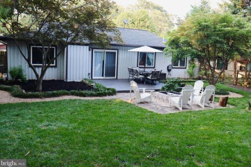 1503 Sadlers Wells Dr, Herndon, VA 20170-2839