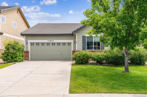 15942 Abbeylara Ln, Parker CO  80134-3070 exterior