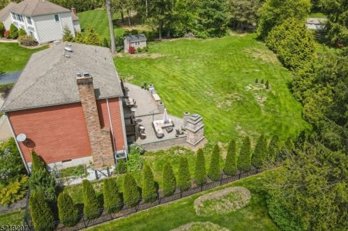 27 Wilkinson Rd, Dover, NJ 07869-3472
