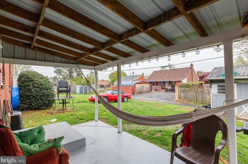 924 Rolridge Ave, Lancaster PA  17603-5739 exterior