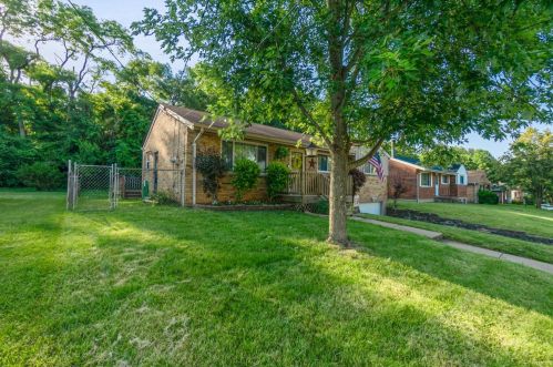 6816 Golfway Dr, Cincinnati, OH 45239-5629