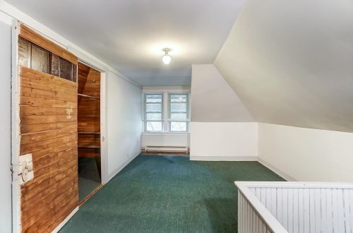 811 Academy Ave, Cincinnati OH  45205-1623 exterior