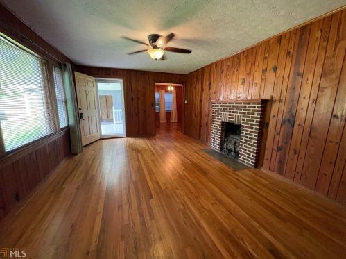 259 Laurel Dr, Clarkesville, GA 30523-6003