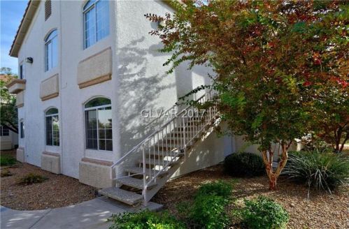 75 Valle Verde Dr, Henderson NV  89074-3462 exterior