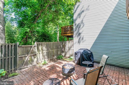 10836 Douglas Ave, Silver Spring MD 20902-5007 exterior