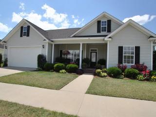 1967 Horlbeck St, Florence, SC 29505-3826