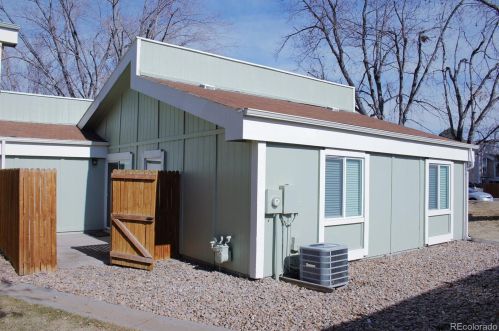 16232 Rice Pl, Denver, CO 80015-7004