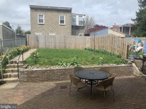 551 Walnut St, Lancaster PA  17603-3337 exterior