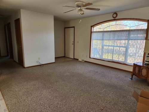 906 Slate St, Scanlon, MN 55720-1253