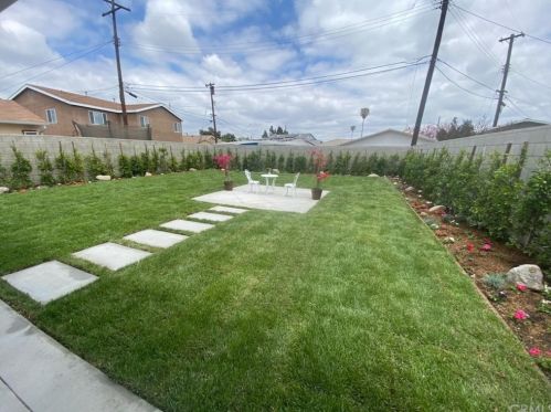 14412 Cordary Ave, Hawthorne CA  90250-8340 exterior