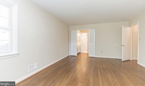 13825 Gate Dr, Silver Spring MD 20906-2208 exterior