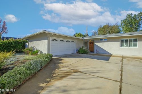 5475 Parkmor Rd, Calabasas, CA 91302-1030