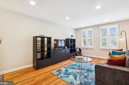 4108 33rd St, Arlington, VA 22206-2021