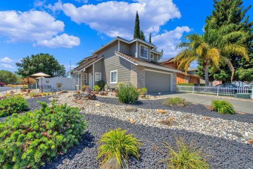 320 Regency Cir, Vacaville, CA 95687-4614