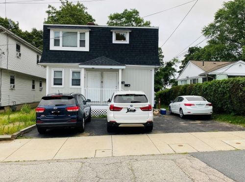 163 Hillcrest Ave, Providence, RI 02909-4927