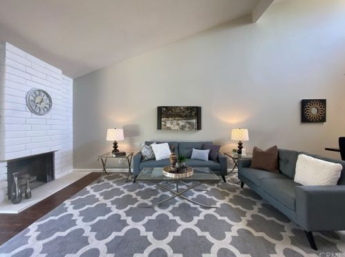 17251 Chestnut, Irvine CA  92612-2316 exterior