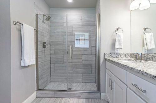 4321 Clayton Rd, Fort Worth TX  76116-8036 exterior