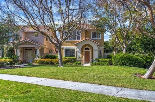 2 Altezza, Irvine CA  92606-8909 exterior