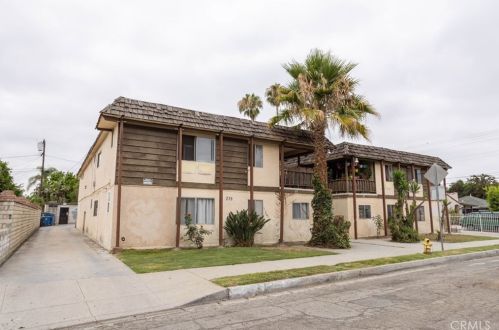 215 Burris Ave, Compton, CA 90221-2856
