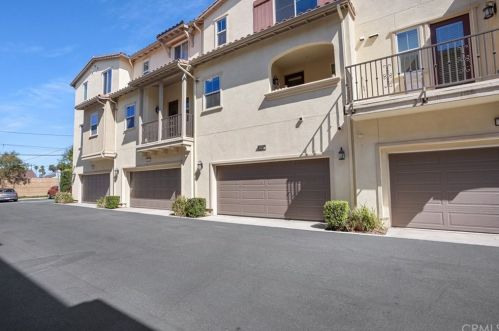 1687 Lincoln, Anaheim CA 92805-5502 exterior