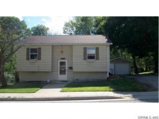 227 Clinton St, Collinsville, IL 62234-3435