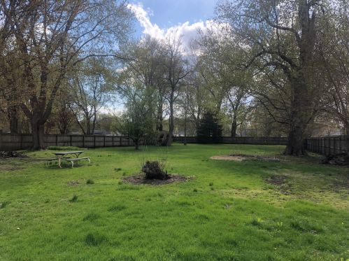 116 Walker St, Braidwood, IL 60408-1621
