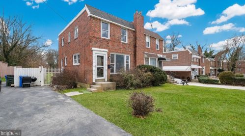 216 Emerald St, Media, PA 19063-3902