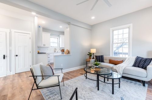 3722 Drake Ave, Cincinnati OH  45209-2124 exterior