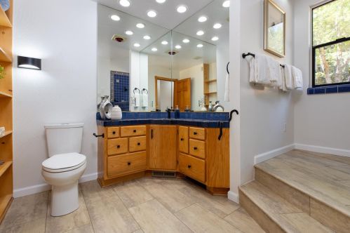 14155 Middle Ellen Rd, Los Gatos, CA 95033-9464