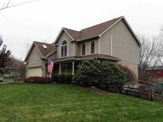 1404 Dellview Dr, Greensburg PA  15601-3743 exterior