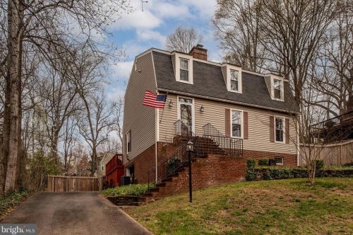 15 Seneca Ter, Fredericksburg, VA 22401-1114