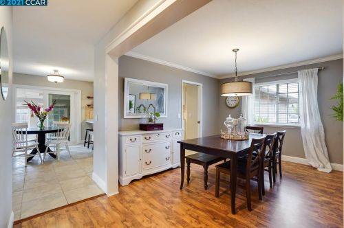 5210 Jomar Dr, Concord CA  94521-2343 exterior