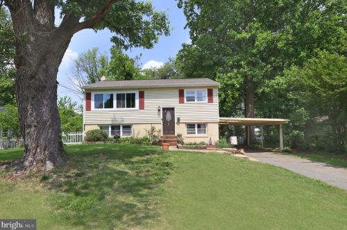 14112 Randall Dr, Woodbridge, VA 22191-2904