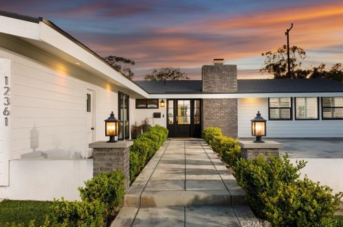 12361 Kensington Rd, Los Alamitos, CA 90720-4744